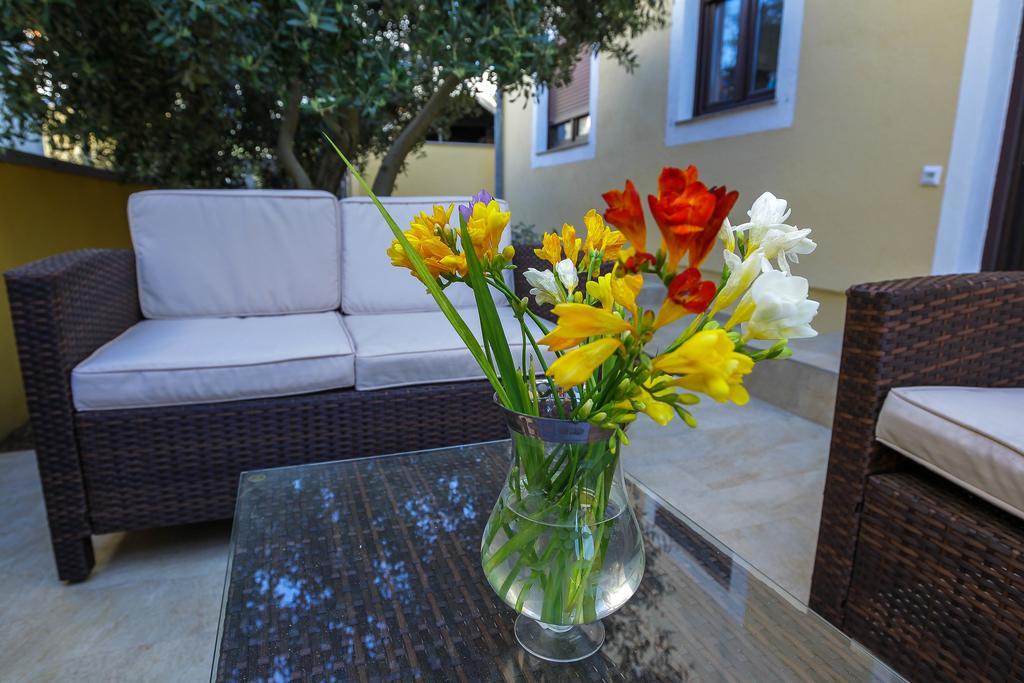 Pool Apartments Julia زادار المظهر الخارجي الصورة